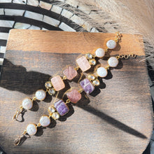 Load image into Gallery viewer, Lava