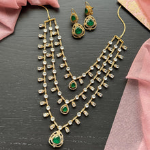 Load image into Gallery viewer, Emerald Green Polki Layered Necklace