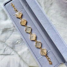 Load image into Gallery viewer, Lava