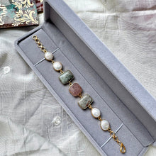 Load image into Gallery viewer, Lava