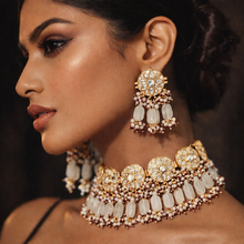 Load image into Gallery viewer, Noor