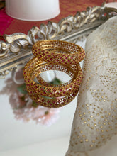 Load image into Gallery viewer, Priyam