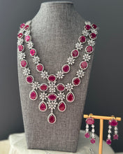 Load image into Gallery viewer, Rose Rhapsody