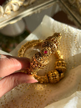 Load image into Gallery viewer, Srinija