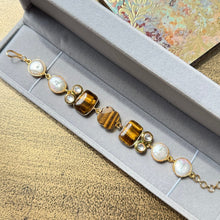 Load image into Gallery viewer, Lava