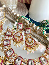 Load image into Gallery viewer, Pink ‘n Pearl Uncut Kundan Polki