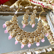 Load image into Gallery viewer, Naaz