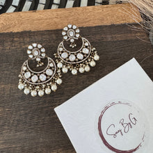 Load image into Gallery viewer, Naina
