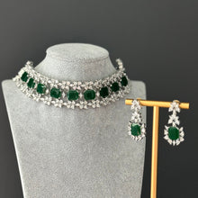 Load image into Gallery viewer, Emerald Envy
