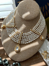 Load image into Gallery viewer, Rice Pearl Necklace
