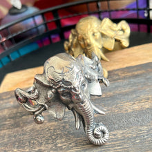 Load image into Gallery viewer, Hastha Kada - Silver
