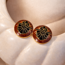 Load image into Gallery viewer, Amirah
