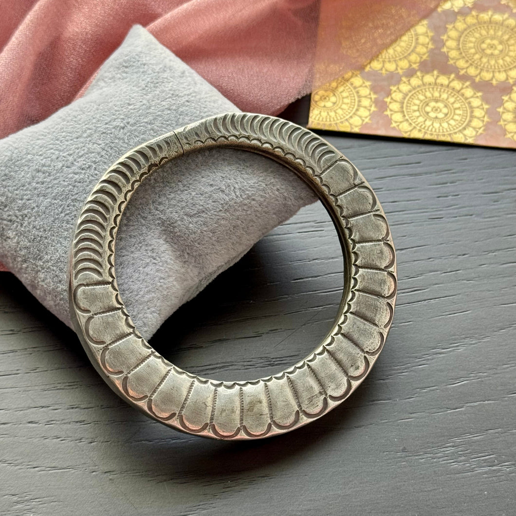 Flattened Hasli Bangles - Silver