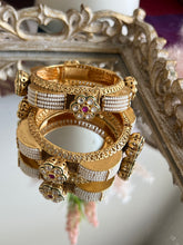 Load image into Gallery viewer, Ivory Pearls Pacheli Kangan
