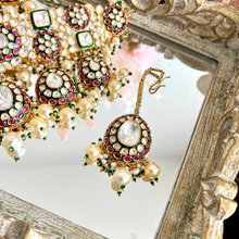 Load image into Gallery viewer, Ruby ‘n Emerald Uncut Kundan Polki
