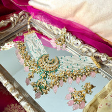 Load image into Gallery viewer, Blush &#39;n Mint Kundan Choker
