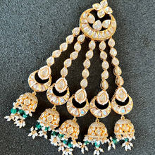 Load image into Gallery viewer, Emerald Small Jhumki Paasa
